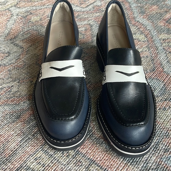 Bernardo Selma Leather Loafer Pump - Picture 4 of 7